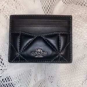 Slim Id Card Case With Puffy Diamond Quilting